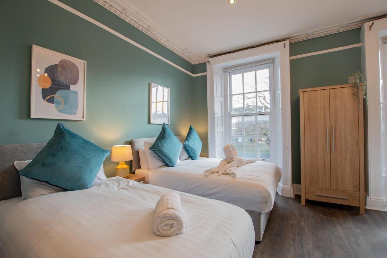 Ferienhaus The Yellow Door By Shortstays *